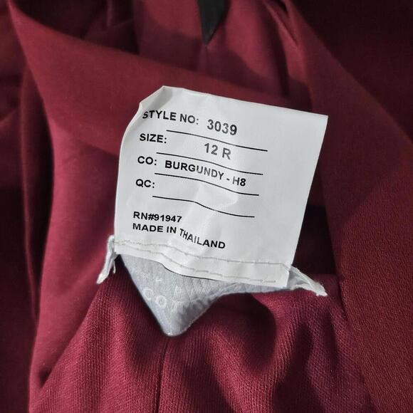 2/$50 Dessy Collection Burgundy Crepe Halter X-Back Dress 3039 Size 12 NWOT - Picture 8 of 9